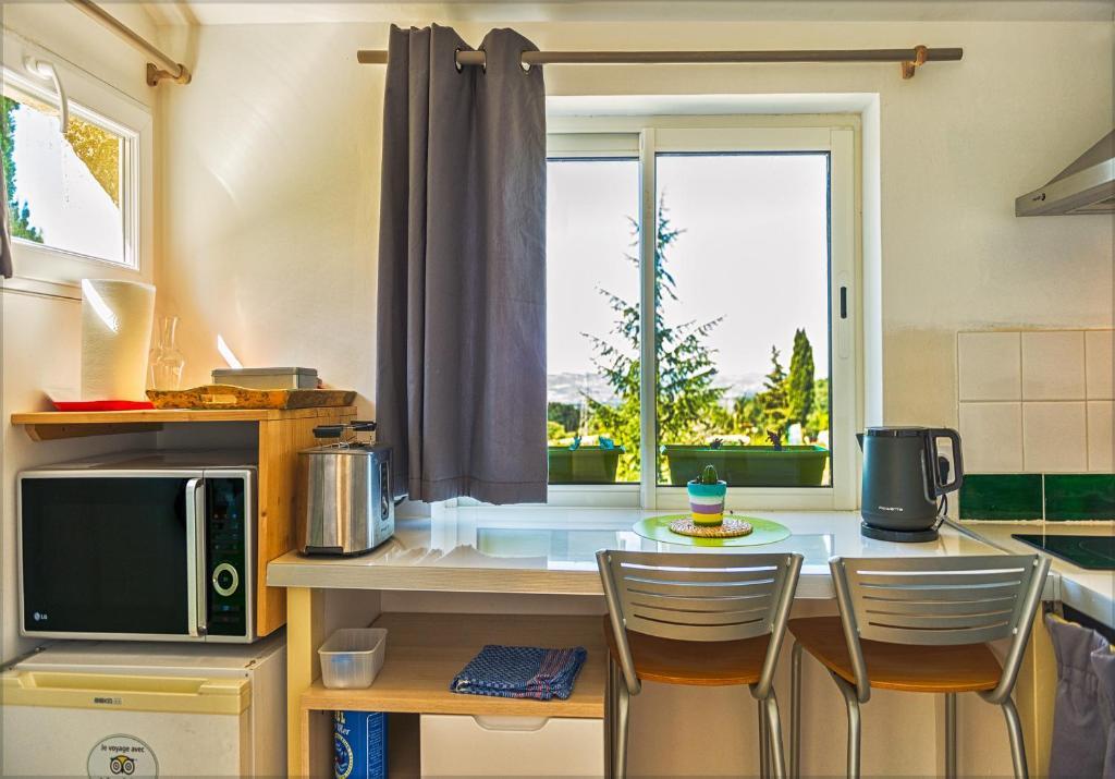 Bed and Breakfast Ecuries Sainte Croix Carcassonne Exterior foto